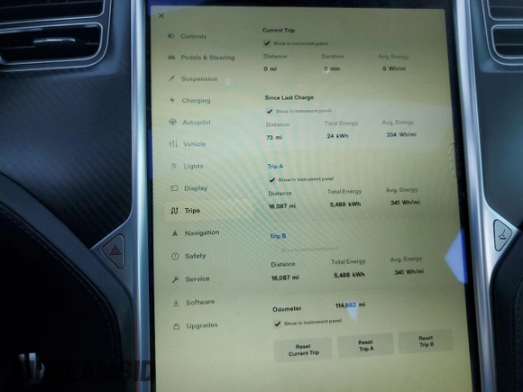 2015 Tesla Model S 85D with VIN 5YJSA1E40FF114095, listed as a Copart auction lot 84114284 with 114,882 mi miles and Salvage Title. Bid and sale history available at carsss.com. Image 9.