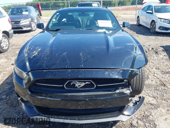 2015 Ford Mustang EcoBoost z VIN 1FA6P8TH3F5353923, wystawiony jako IAAI lot #42182603 z przebiegiem 86 599 mil mil oraz . Historia ofert i sprzedaży dostępna na DreamBid. Obrazek 12.