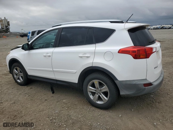 2015 Toyota RAV4 XLE with VIN 2T3WFREV6FW197553, listed as a Copart auction lot 53056415 with 157,169 mi miles and Salvage Title. Bid and sale history available at carsss.com. Image 2.