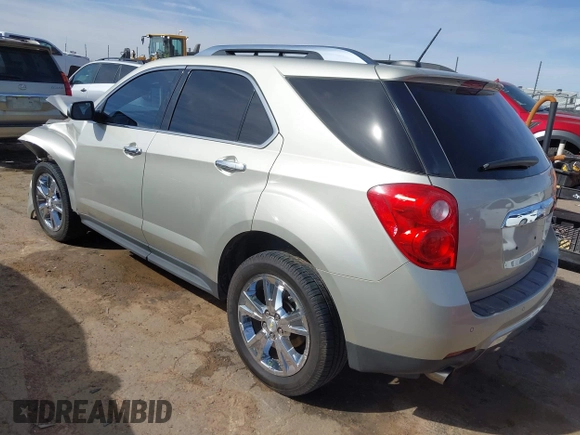 2015 Chevrolet Equinox LTZ with VIN 2GNFLDE37F6210095, listed as a IAAI auction lot 41784029 with 132,330 mi miles. Bid and sale history available at carsss.com. Image 3.
