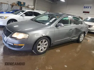 2008 Volkswagen Passat Turbo z VIN WVWJK73C08P045746, wystawiony jako Copart lot #52714265 z przebiegiem 202 420 mil mil oraz Szkoda całkowita • Salvage title. Historia ofert i sprzedaży dostępna na DreamBid. Obrazek 1.