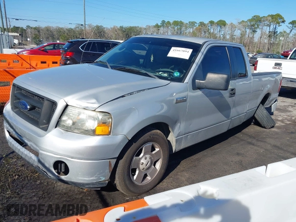 2006 Ford F-150 STX with VIN 1FTRX12W86NA83845, listed as a IAAI auction lot 41667094 with 1 mi miles. Bid and sale history available at carsss.com. Image 2.
