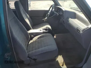 1993 Ford Ranger STX с VIN 1FTCR14X4PPB04153, выставлен на аукционе Copart как лот 60254125 с пробегом 60 785 миль миль и Списание • Salvage title. История ставок и продаж доступна на DreamBid. Изображение 7.