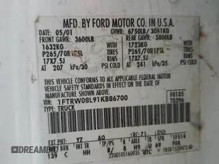 2001 Ford F-150 XLT z VIN 1FTRW08L91KB86700, wystawiony jako Copart lot #57443015 z przebiegiem 340 550 mil mil oraz Czysty tytuł • Clean title. Historia ofert i sprzedaży dostępna na DreamBid. Obrazek 12.
