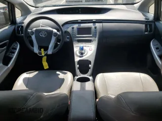 2014 Toyota Prius Four with VIN JTDKN3DU9E0375725, listed as a Copart auction lot 58953545 with 225,489 mi miles and Salvage title. Bid and sale history available at DreamBid. Image 8.