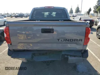 2018 Toyota Tundra SR5 z VIN 5TFHW5F12JX729043, wystawiony jako Copart lot #87330154 z przebiegiem 110 611 mil mil oraz Szkoda całkowita • Salvage title. Historia ofert i sprzedaży dostępna na DreamBid. Obrazek 6.