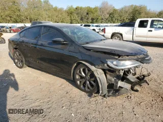 2016 Chrysler 200 S with VIN 1C3CCCBG1GN146800, listed as a Copart auction lot 74619814 with 100,454 mi miles and Salvage Title. Bid and sale history available at carsss.com. Image 4.