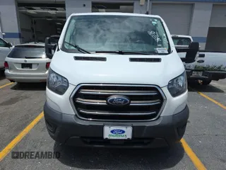 2020 Ford Transit z VIN 1FTBR1YG6LKA32420, wystawiony jako IAAI lot #42786972 z przebiegiem 45 104 mil mil oraz . Historia ofert i sprzedaży dostępna na DreamBid. Obrazek 13.