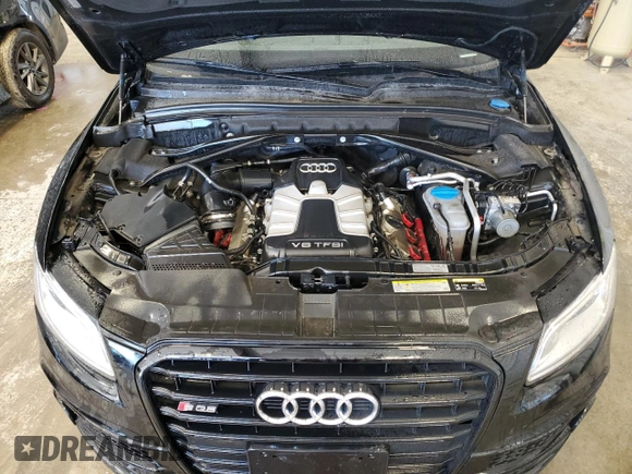 2015 Audi SQ5 Prestige with VIN WA1VGAFP0FA100317, listed as a Copart auction lot 59912374 with 59,558 mi miles and Salvage Title. Bid and sale history available at carsss.com. Image 12.