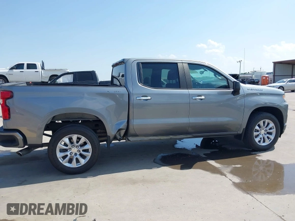 2020 Chevrolet Silverado 1500 Custom with VIN 3GCPWBEH0LG230256, listed as a IAAI auction lot 41883052 with 120,177 mi miles. Bid and sale history available at carsss.com. Image 17.