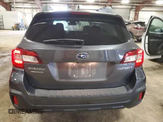 2018 Subaru Outback Premium z VIN 4S4BSAFC2J3216678, wystawiony jako Copart lot #56814175 z przebiegiem 48 083 mil mil oraz Czysty tytuł • Clean title. Historia ofert i sprzedaży dostępna na DreamBid. Obrazek 6.