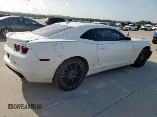 2012 Chevrolet Camaro 1LT with VIN 2G1FB1E33C9146313, listed as a Copart auction lot 61864195 with 235,453 mi miles and Salvage title. Bid and sale history available at DreamBid. Image 3.