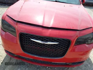 2015 Chrysler 300 with VIN 2C3CCAGG9FH860355, listed as a IAAI auction lot 40080685 with 130,074 mi miles. Bid and sale history available at carsss.com. Image 6.
