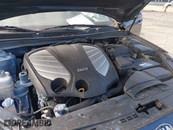 2015 Kia Cadenza Premium with VIN KNALN4D79F5195179, listed as a IAAI auction lot 41497523 with 258,695 mi miles. Bid and sale history available at carsss.com. Image 10.