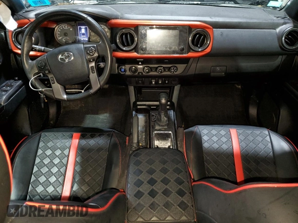 2019 Toyota Tacoma SR z VIN 5TFCZ5AN3KX196150, wystawiony jako Copart lot #51479445 z przebiegiem 171 560 mil mil oraz Szkoda całkowita • Salvage title. Historia ofert i sprzedaży dostępna na DreamBid. Obrazek 8.