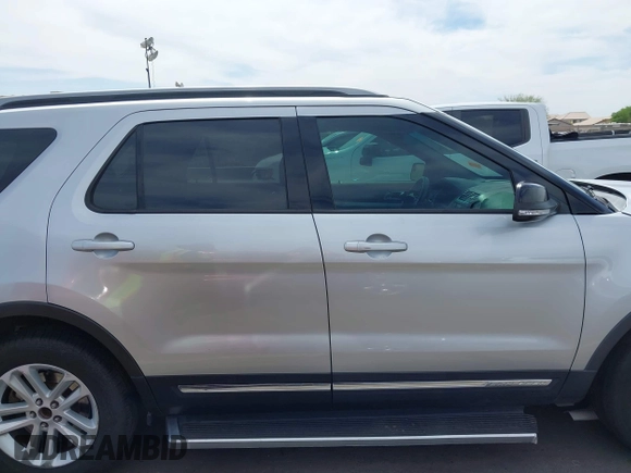 2017 Ford Explorer XLT with VIN 1FM5K7DH6HGC47935, listed as a IAAI auction lot 42363656 with 171,503 mi miles and . Bid and sale history available at DreamBid. Image 13.