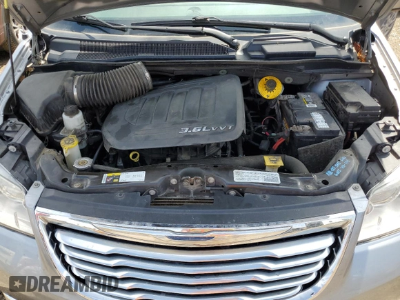 2014 Chrysler Town & Country Touring with VIN 2C4RC1BG8ER442049, listed as a Copart auction lot 55328745 with 229,762 mi miles and Clean Title. Bid and sale history available at DreamBid. Image 12.