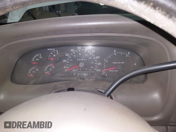 2000 Ford Excursion Limited с VIN 1FMSU43F8YED45694, выставлен на аукционе IAAI как лот 41547949 с пробегом 234 845 миль миль и . История ставок и продаж доступна на DreamBid. Изображение 7.