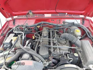 1999 Jeep Cherokee Sport with VIN 1J4FF68S8XL533881, listed as a IAAI auction lot 41947085 with 200,970 mi miles and . Bid and sale history available at DreamBid. Image 10.