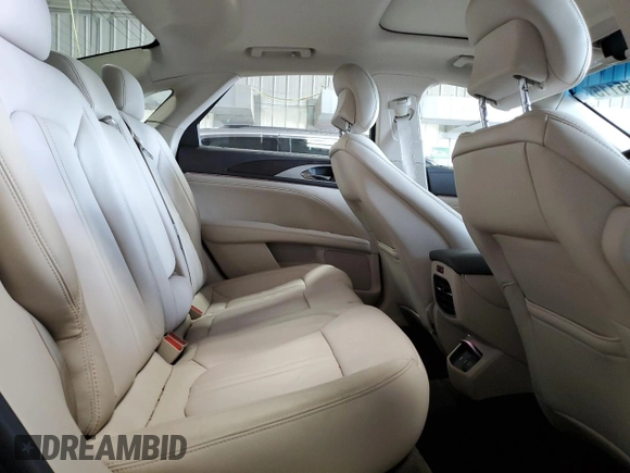 2019 Lincoln MKZ Reserve I z VIN 3LN6L5D96KR620664, wystawiony jako Copart lot #61555115 z przebiegiem 52 436 mil mil oraz Szkoda całkowita • Salvage title. Historia ofert i sprzedaży dostępna na DreamBid. Obrazek 10.