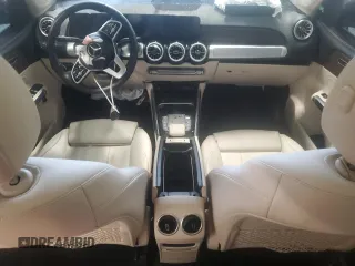 2023 Mercedes-Benz GLB 250 с VIN W1N4M4GB6PW302199, выставлен на аукционе Copart как лот 73299664 с пробегом Не указан миль и Списание • Salvage title. История ставок и продаж доступна на DreamBid. Изображение 8.
