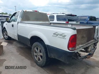 2008 Ford F-150 XL z VIN 1FTRF12258KB62782, wystawiony jako IAAI lot #42601114 z przebiegiem 176 113 mil mil oraz . Historia ofert i sprzedaży dostępna na DreamBid. Obrazek 3.