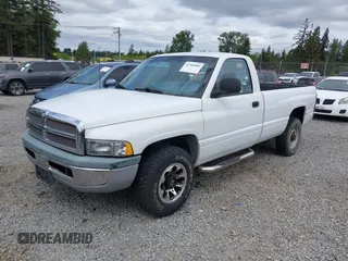1998 Dodge 2500 z VIN 3B7KC26Z1WM267154, wystawiony jako IAAI lot #42206886 z przebiegiem 120 336 mil mil oraz . Historia ofert i sprzedaży dostępna na DreamBid. Obrazek 2.