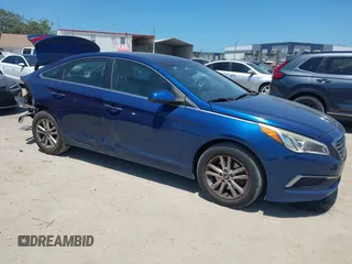 2016 Hyundai Sonata SE z VIN 5NPE24AF0GH332656, wystawiony jako IAAI lot #42157681 z przebiegiem 102 826 mil mil oraz . Historia ofert i sprzedaży dostępna na DreamBid. Obrazek 1.