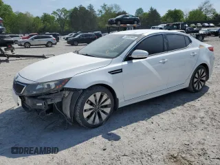 2013 Kia Optima SX z VIN 5XXGR4A61DG210092, wystawiony jako Copart lot #53665995 z przebiegiem 133 956 mil mil oraz Szkoda całkowita • Salvage title. Historia ofert i sprzedaży dostępna na DreamBid. Obrazek 1.