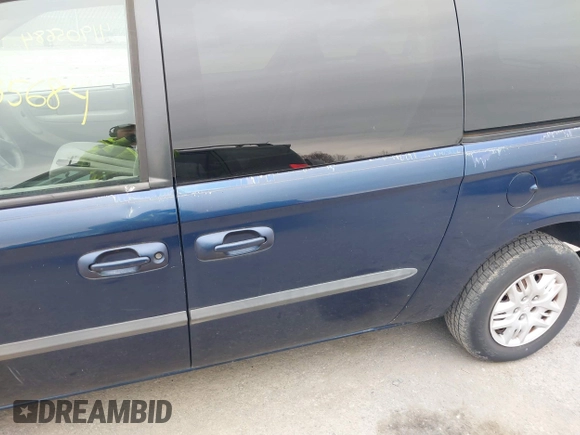 2003 Dodge Grand Caravan with VIN 1D8GP44333B108466, listed as a IAAI auction lot 41905684 with 153,464 mi miles and . Bid and sale history available at DreamBid. Image 6.