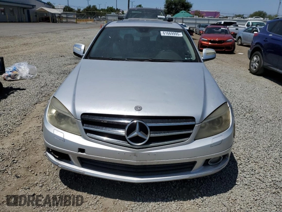 2008 Mercedes-Benz C 300 Sport z VIN WDDGF54X98F065106, wystawiony jako Copart lot #61669995 z przebiegiem 197 374 mil mil oraz Czysty tytuł • Clean title. Historia ofert i sprzedaży dostępna na DreamBid. Obrazek 5.