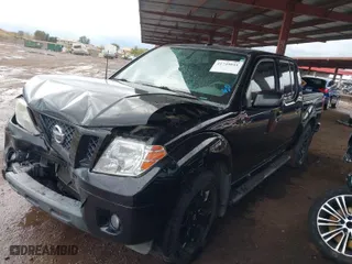 2018 Nissan Frontier SV V6 with VIN 1N6AD0ERXJN750510, listed as a IAAI auction lot 41749841 with 98,324 mi miles. Bid and sale history available at carsss.com. Image 2.