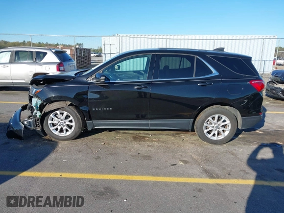 2019 Chevrolet Equinox LT with VIN 3GNAXKEVXKL219870, listed as a IAAI auction lot 41875970 with 82,823 mi miles. Bid and sale history available at carsss.com. Image 14.