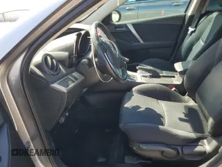2010 Mazda 3 S Sport z VIN JM1BL1H65A1159364, wystawiony jako Copart lot #54788735 z przebiegiem 211 552 mil mil oraz Szkoda całkowita • Salvage title. Historia ofert i sprzedaży dostępna na DreamBid. Obrazek 7.