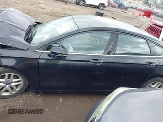 2014 Ford Fusion SE with VIN 1FA6P0H74E5392861, listed as a IAAI auction lot 42133099 with 130,373 mi miles. Bid and sale history available at carsss.com. Image 14.