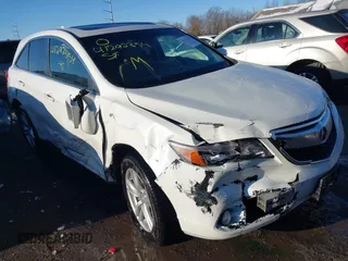 2014 Acura RDX Tech Pkg with VIN 5J8TB3H59EL006847, listed as a IAAI auction lot 41292354 with 135,300 mi miles. Bid and sale history available at carsss.com. Image 6.
