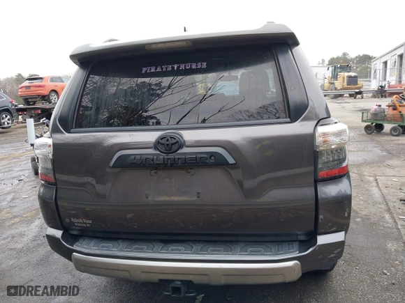 2019 Toyota 4Runner SR5 with VIN JTEBU5JR1K5649556, listed as a IAAI auction lot 41421005 with 131,814 mi miles. Bid and sale history available at carsss.com. Image 16.