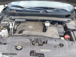 2013 Nissan Pathfinder SL with VIN 5N1AR2MM5DC676818, listed as a IAAI auction lot 41895925 with 125,960 mi miles. Bid and sale history available at carsss.com. Image 10.