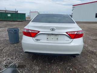 2015 Toyota Camry XLE with VIN 4T1BF1FK1FU083814, listed as a IAAI auction lot 41356310 with 161,671 mi miles and . Bid and sale history available at DreamBid. Image 17.