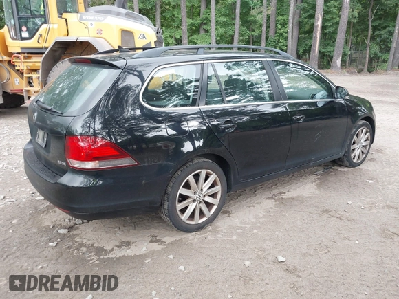 2011 Volkswagen Jetta SE с VIN 3VWPZ7AJ4BM717986, выставлен на аукционе IAAI как лот 42451199 с пробегом 213 710 миль миль и . История ставок и продаж доступна на DreamBid. Изображение 4.