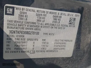 2011 Chevrolet Avalanche LT with VIN 3GNTKFE36BG278100, listed as a IAAI auction lot 41993325 with 246,808 mi miles. Bid and sale history available at carsss.com. Image 9.