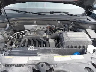2021 Volkswagen Atlas SE z VIN 1V2KR2CA0MC570498, wystawiony jako IAAI lot #41807676 z przebiegiem 56 434 mil mil oraz . Historia ofert i sprzedaży dostępna na DreamBid. Obrazek 10.