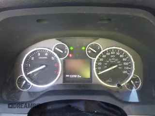2017 Toyota Tundra SR5 z VIN 5TFRY5F12HX219154, wystawiony jako IAAI lot #42014740 z przebiegiem 137 813 mil mil oraz . Historia ofert i sprzedaży dostępna na DreamBid. Obrazek 7.