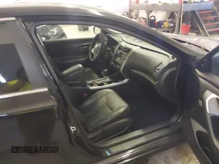 2014 Nissan Altima S z VIN 1N4AL3AP4EC145207, wystawiony jako IAAI lot #41969317 z przebiegiem 142 491 mil mil oraz . Historia ofert i sprzedaży dostępna na DreamBid. Obrazek 5.