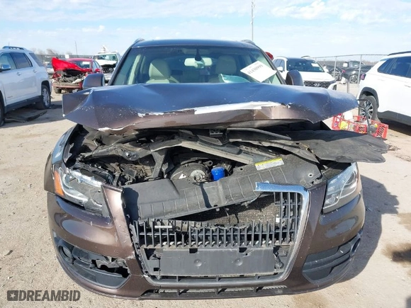 2012 Audi Q5 2.0T Premium Plus with VIN WA1LFAFP8CA061403, listed as a IAAI auction lot 41430999 with 118,782 mi miles. Bid and sale history available at carsss.com. Image 6.