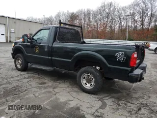 2014 Ford F-250 XL with VIN 1FTBF2B69EEA26787, listed as a Copart auction lot 49214335 with 62,142 mi miles and Salvage title. Bid and sale history available at DreamBid. Image 2.