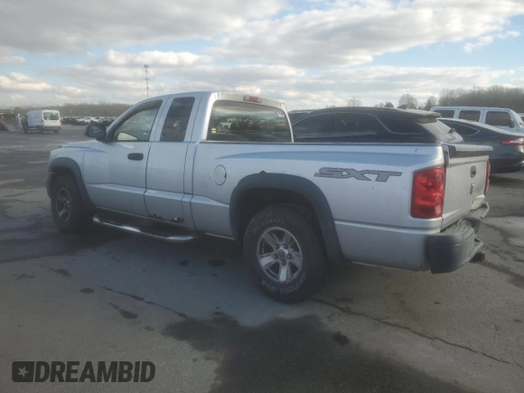 2008 Dodge Dakota with VIN 1D7HW32K78S539772, listed as a Copart auction lot 89014395 with 140,437 mi miles and Clean title. Bid and sale history available at DreamBid. Image 2.