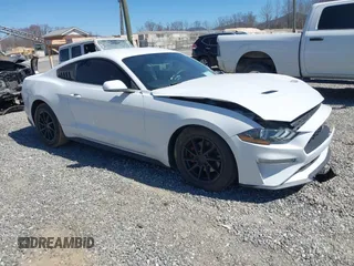 2018 Ford Mustang EcoBoost z VIN 1FA6P8TH9J5101182, wystawiony jako IAAI lot #41847168 z przebiegiem 98 168 mil mil oraz . Historia ofert i sprzedaży dostępna na DreamBid. Obrazek 1.