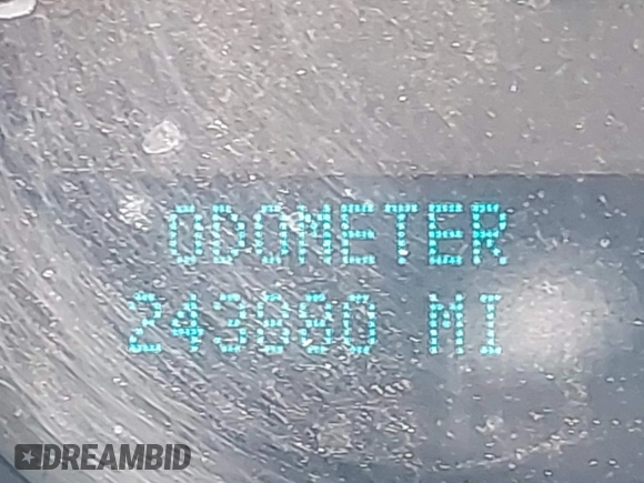 2010 Chevrolet Silverado 1500 LT with VIN 3GCRKSE33AG290425, listed as a IAAI auction lot 42193206 with 243,880 mi miles and . Bid and sale history available at DreamBid. Image 15.