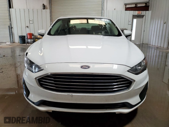 2020 Ford Fusion SE with VIN 3FA6P0T93LR256756, listed as a Copart auction lot 60618975 with 60,416 mi miles and Clean title. Bid and sale history available at DreamBid. Image 5.